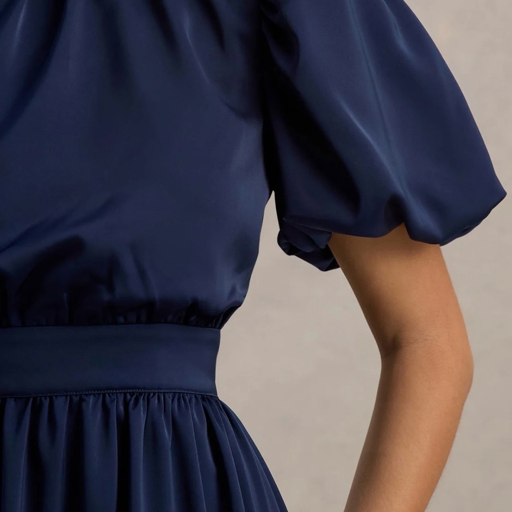 NWT Club L London Persea Navy Satin Puff-Sleeve Wedding Guest Midi Dress - Picture 5 of 9